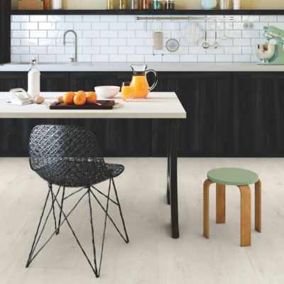 kitchen waterproof laminate flooring in Lethbridge